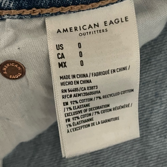 American Eagle Outfitters Frayed Hem Blue Jeans - Picture 4 of 4